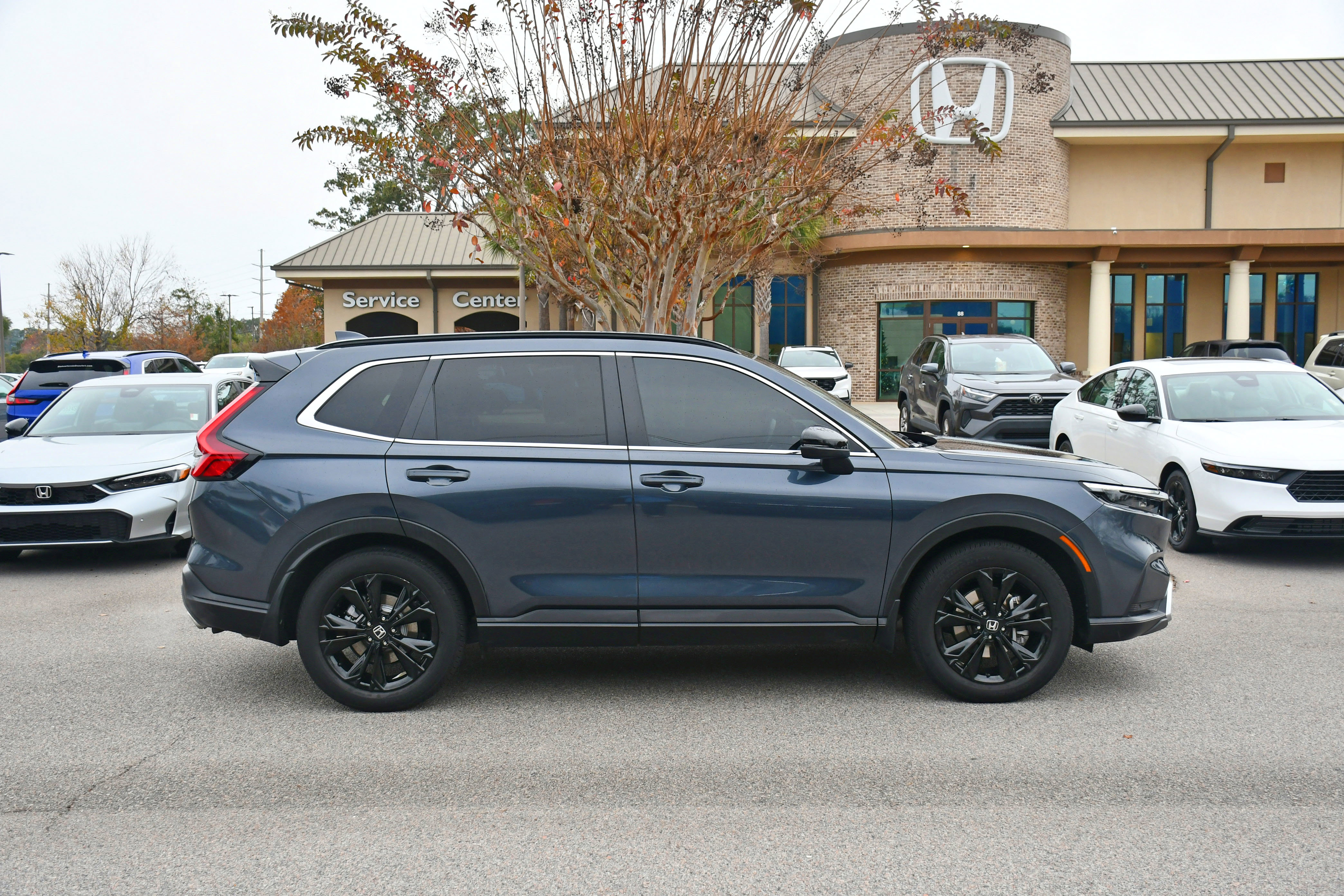 Certified 2023 Honda CR-V Sport Touring image 5