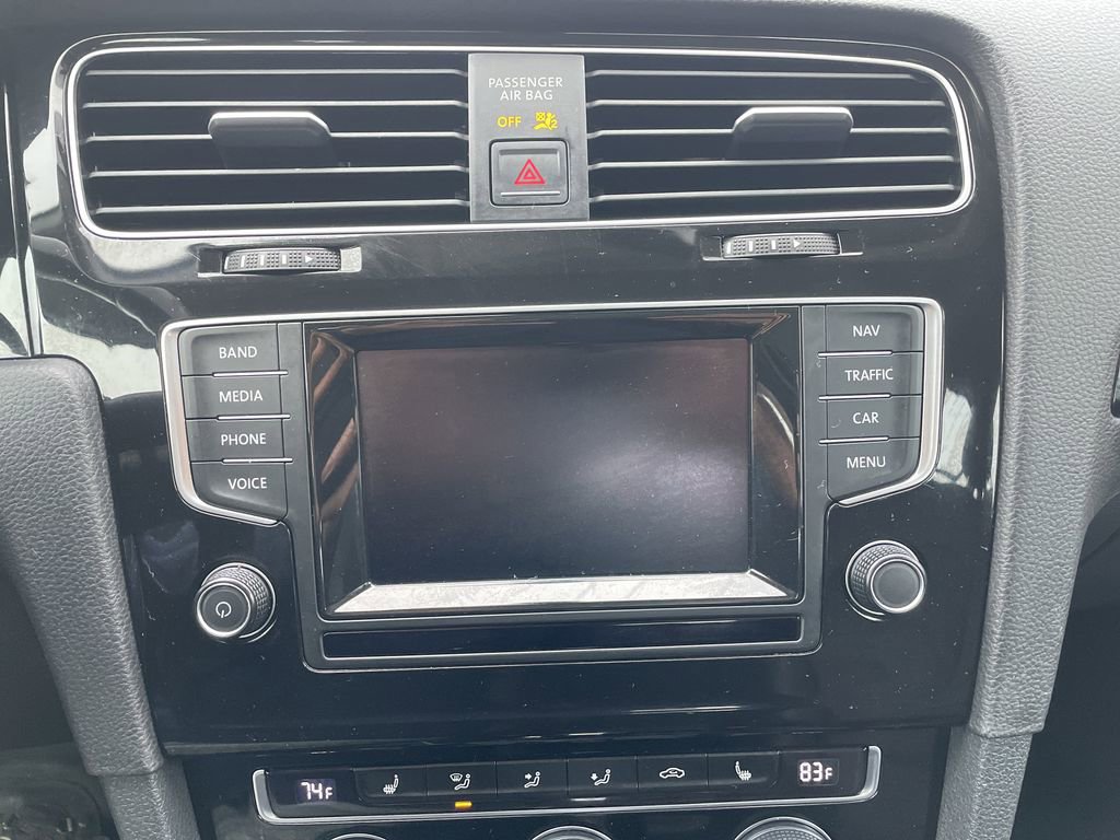 Used 2015 Volkswagen Golf TDI SEL image 18