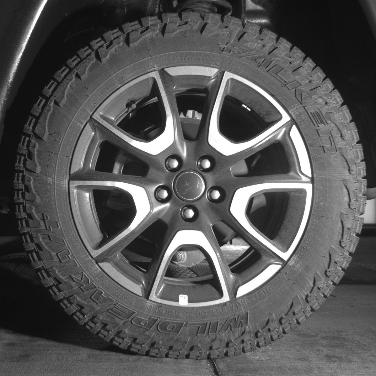 Used 2025 Jeep Compass Trailhawk image 14