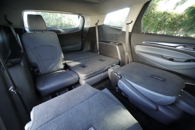 Used 2018 Buick Enclave Premium w/ Trailering Package FWD image 27