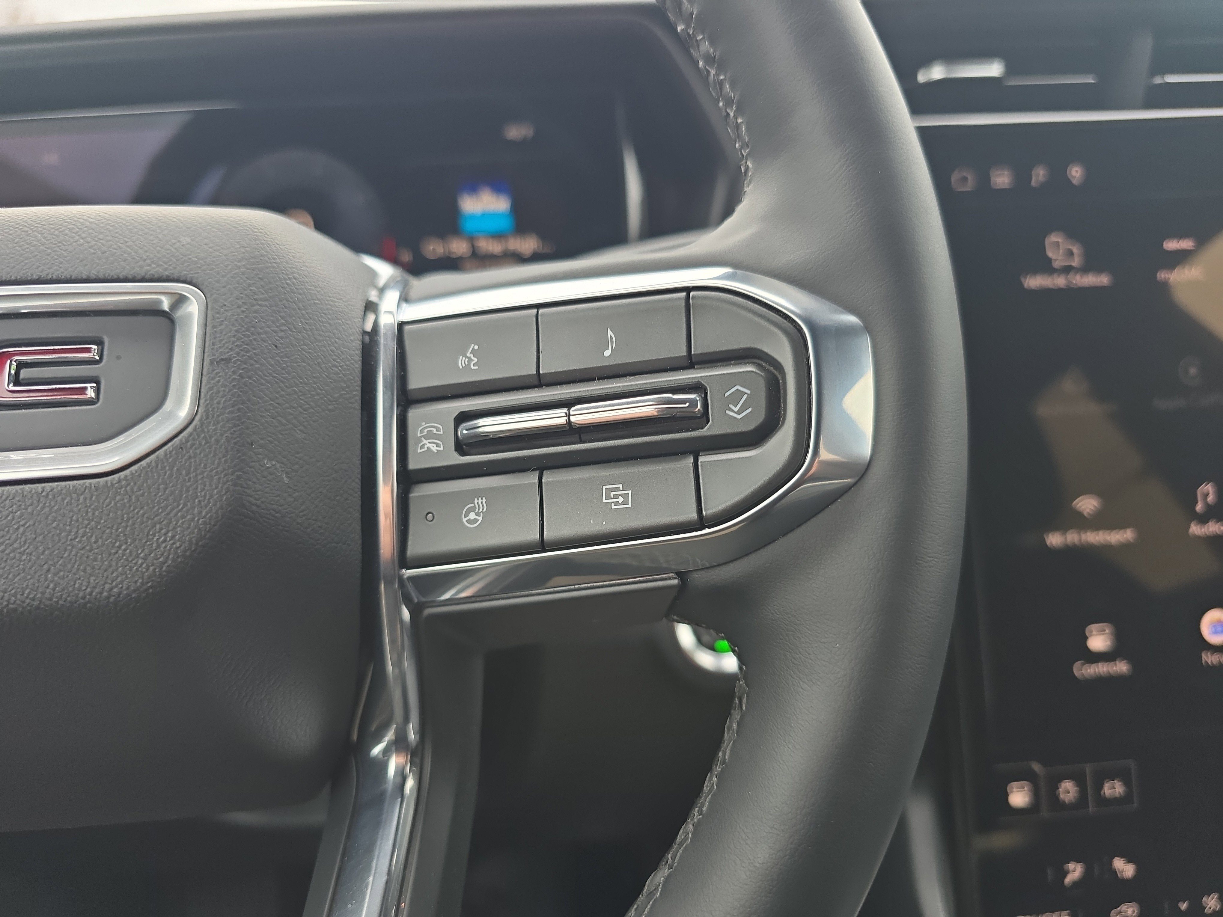 Used 2026 GMC Terrain Elevation w/ Black Edition image 22