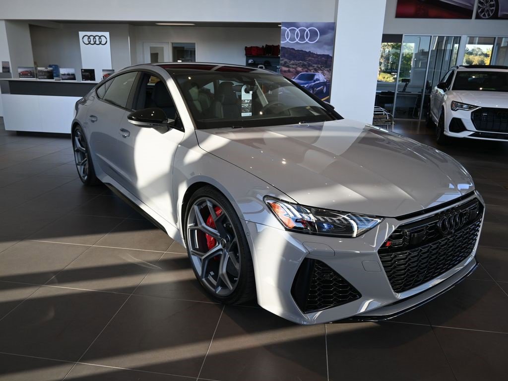 New 2026 Audi RS 7 Performance image 4
