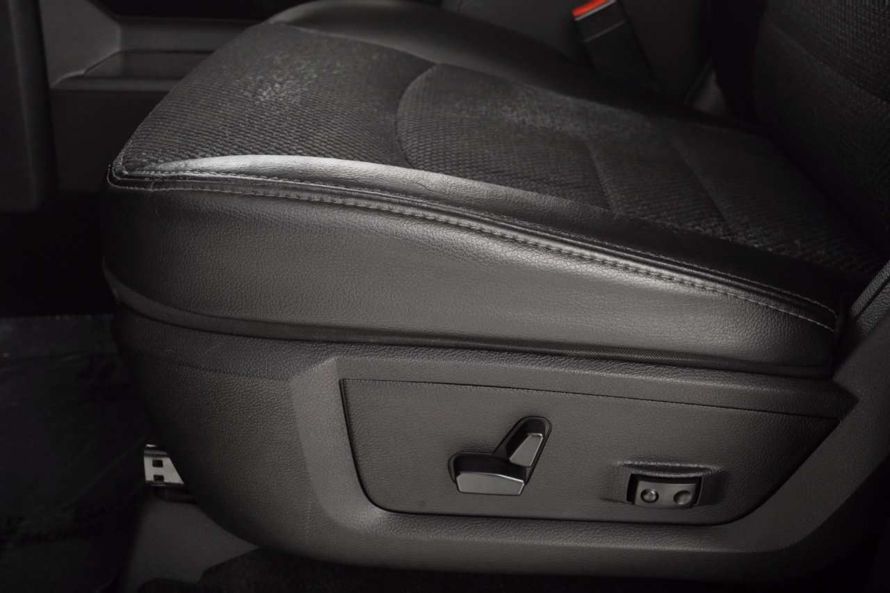 Used 2017 RAM 1500 Sport image 22