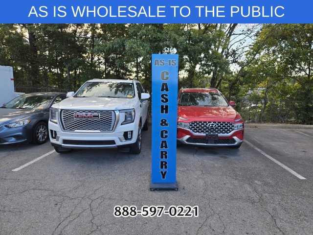 Used 2021 GMC Yukon Denali w/ Denali Premium Package AWD/4WD image 9