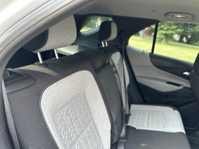 Used 2023 Chevrolet Equinox LS FWD image 22