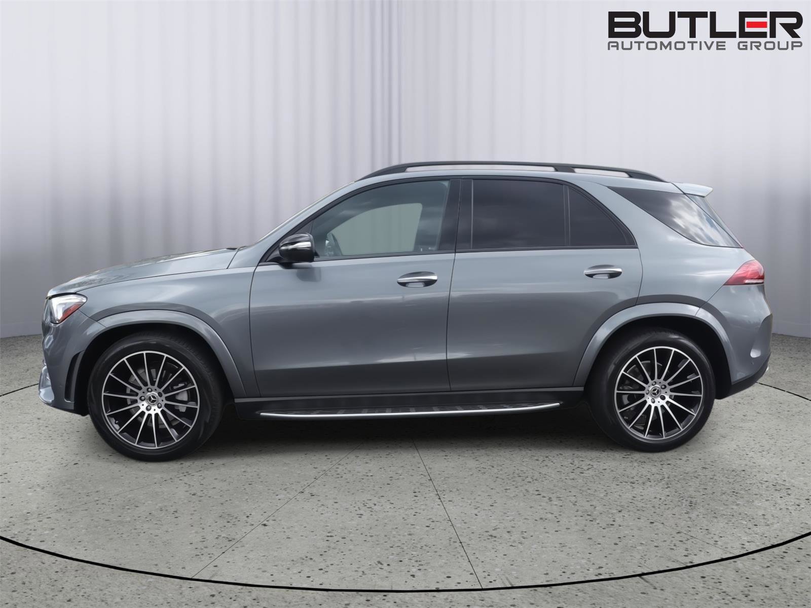 Used 2023 Mercedes-Benz GLE 350 4MATIC image 4