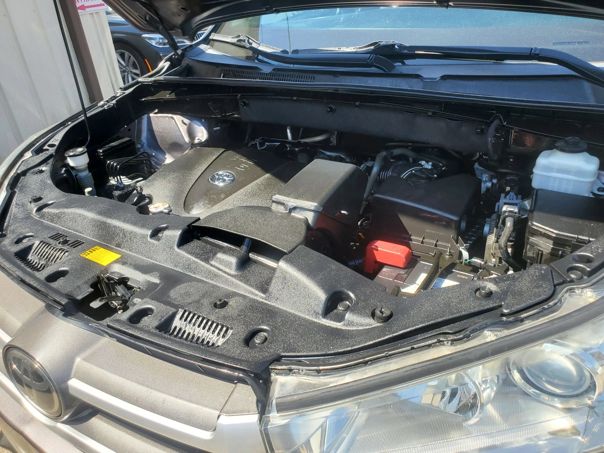 Used 2019 Toyota Highlander Plus FWD image 55