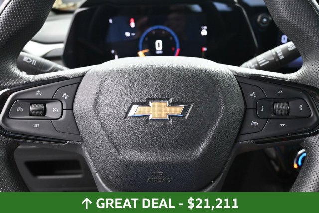 Used 2025 Chevrolet TrailBlazer LT AWD/4WD image 30