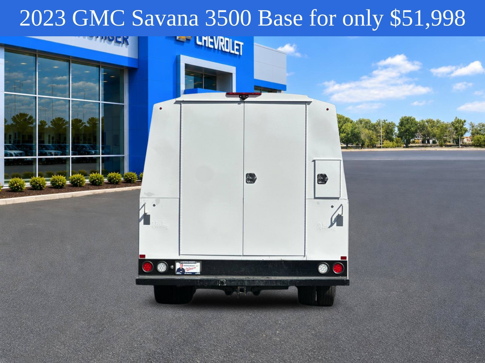 Used 2023 GMC Savana 3500 w/ Power Convenience Package RWD image 6