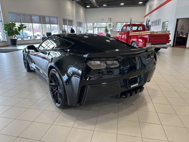 Used 2016 Chevrolet Corvette Z06 w/ 2LZ Preferred Equipment Group RWD image 3