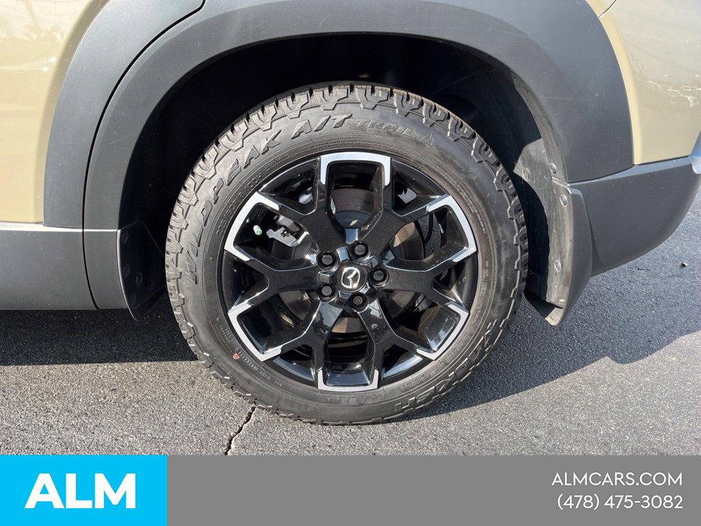 Certified 2025 MAZDA CX-50 Meridian Edition w/ Apex Package AWD/4WD image 6