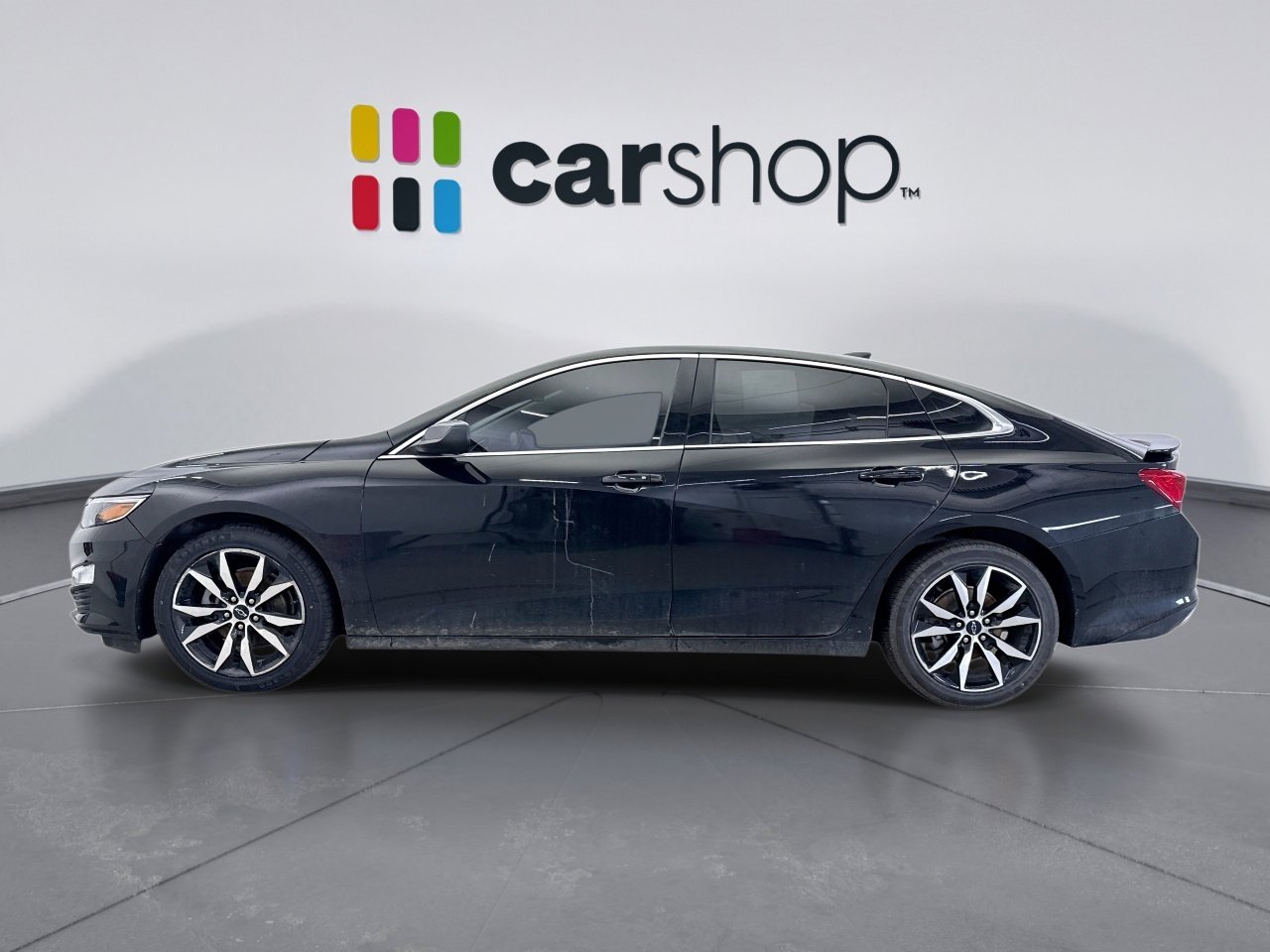 Used 2022 Chevrolet Malibu RS image 2