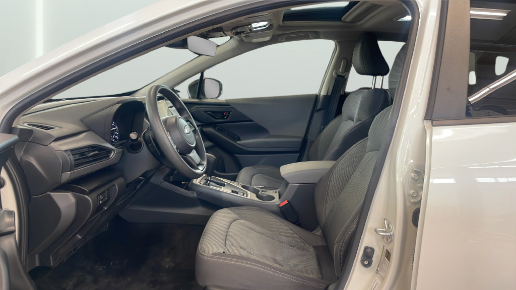 Used 2024 Subaru Crosstrek 2.0i Premium AWD/4WD image 16
