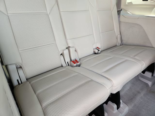 Used 2022 Cadillac Escalade Sport Platinum AWD/4WD image 24