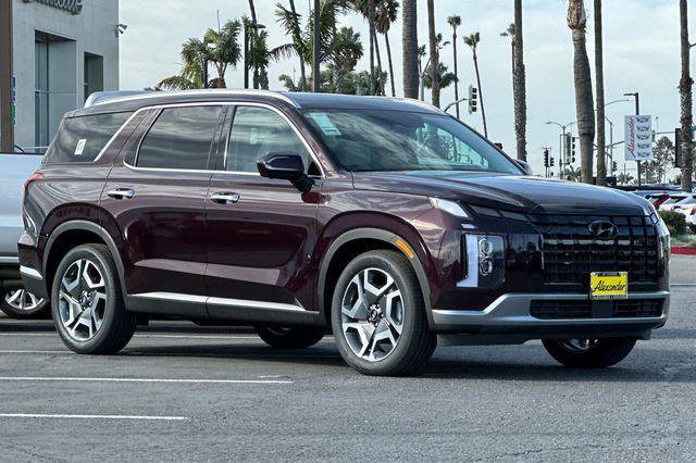 New 2025 Hyundai Palisade Limited FWD image 2