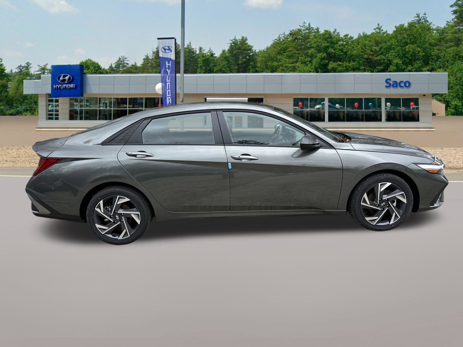 New 2025 Hyundai Elantra SEL image 4