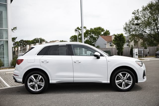Used 2024 Audi Q3 2.0T Premium Plus AWD/4WD image 4