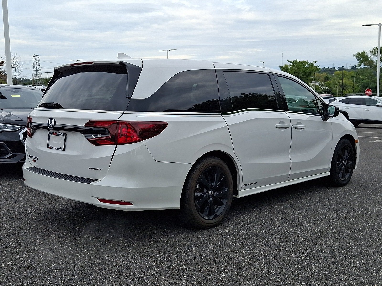 Used 2024 Honda Odyssey Sport image 6