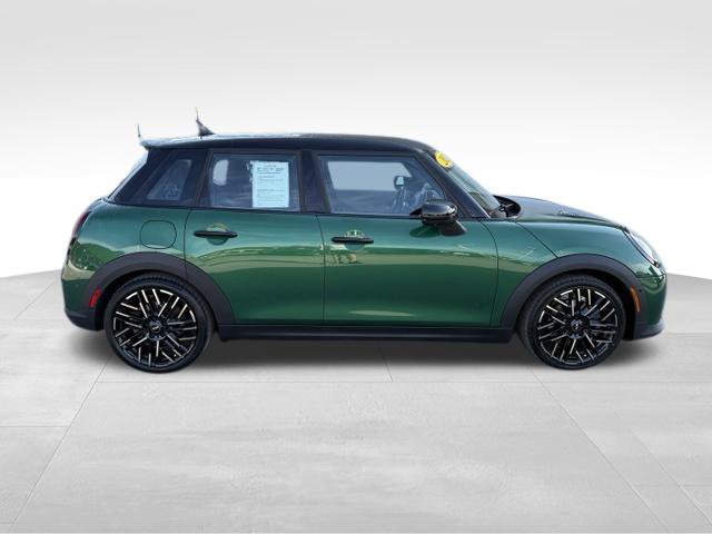 Used 2025 MINI Cooper S FWD image 9