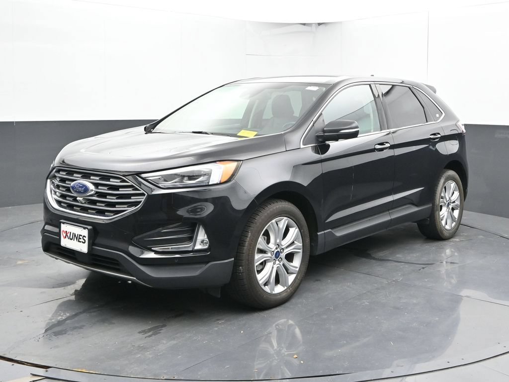 Used 2022 Ford Edge Titanium w/ Equipment Group 301A AWD/4WD image 8