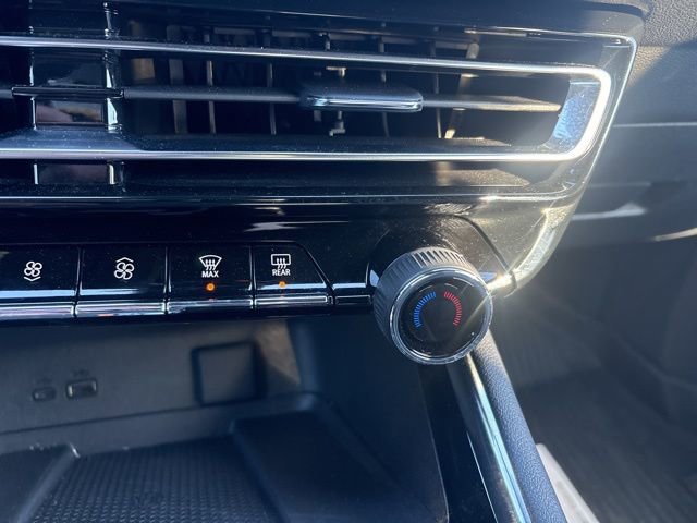 Used 2024 Chevrolet Traverse RS w/ LPO, Floor Liner Package image 52