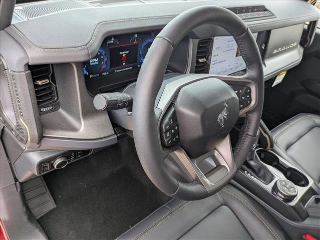 New 2025 Ford Bronco Badlands image 9