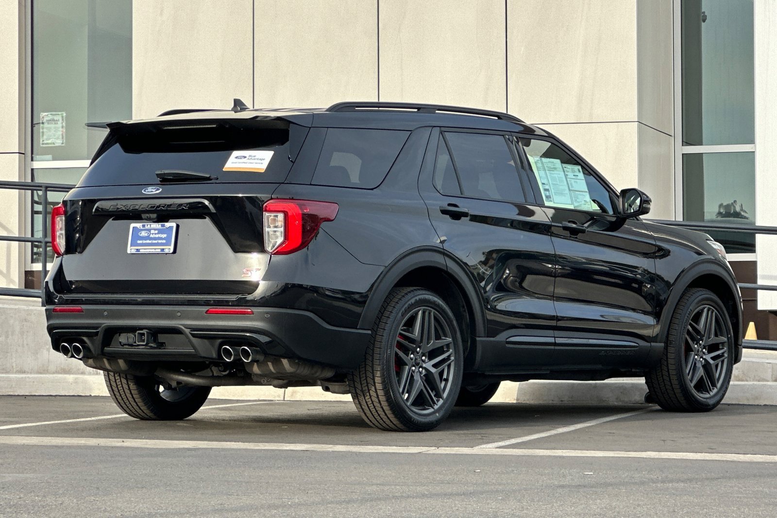 Certified 2022 Ford Explorer ST w/ Equipment Group 401A image 3