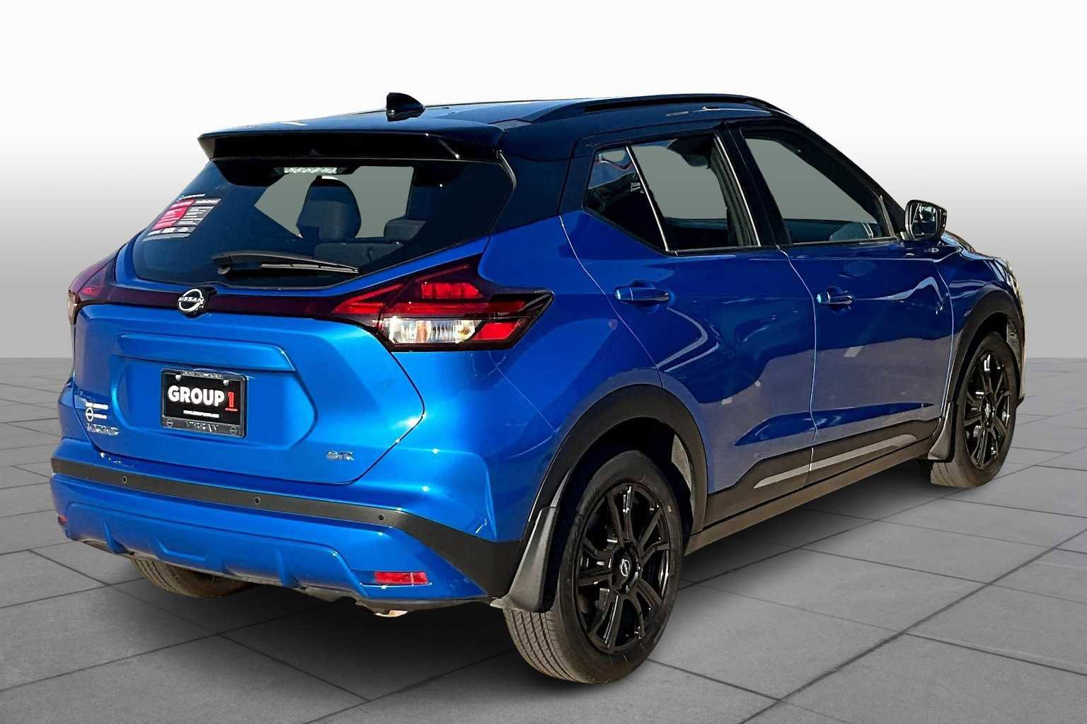 Certified 2024 Nissan Kicks SR image 12