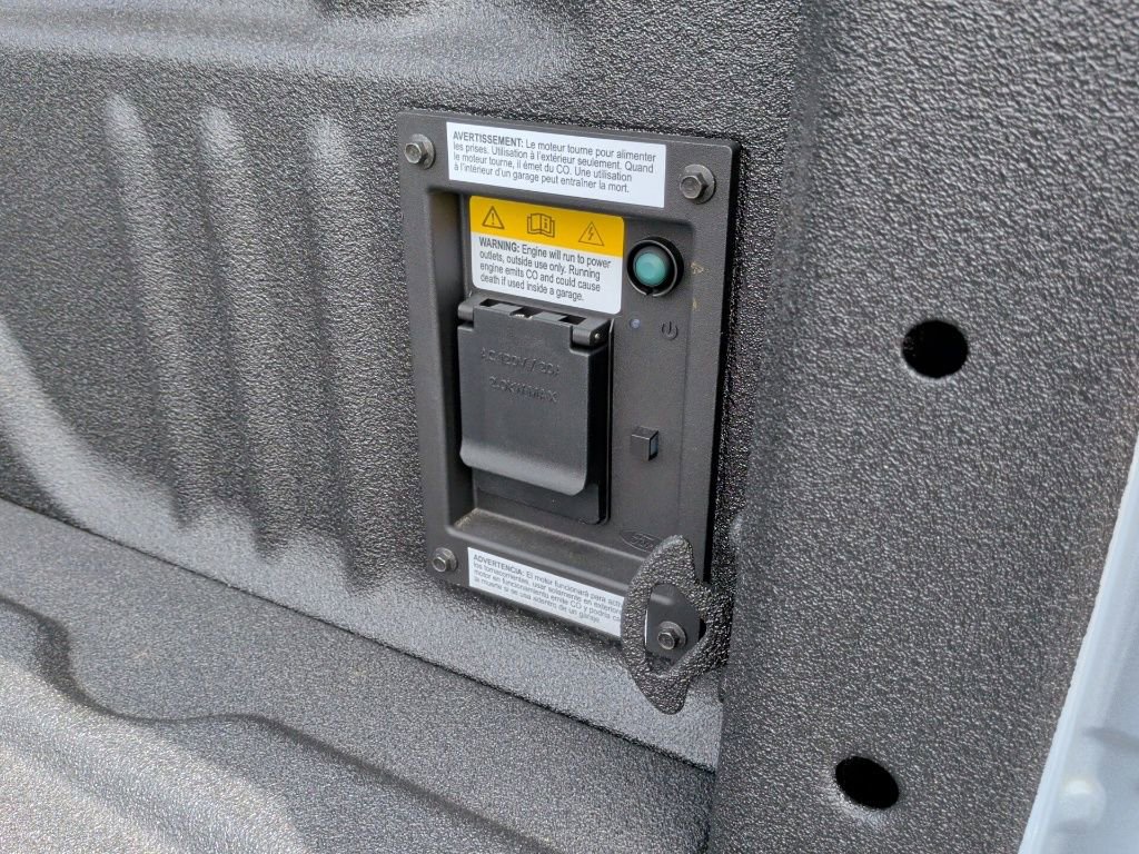 New 2026 Ford F250 Lariat w/ Black Appearance Package image 47