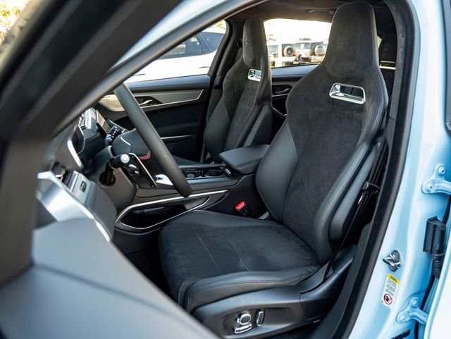 New 2026 Jaguar F-PACE SVR image 13