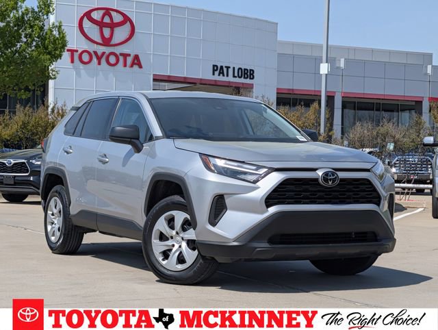 Used 2024 Toyota RAV4 LE image 1