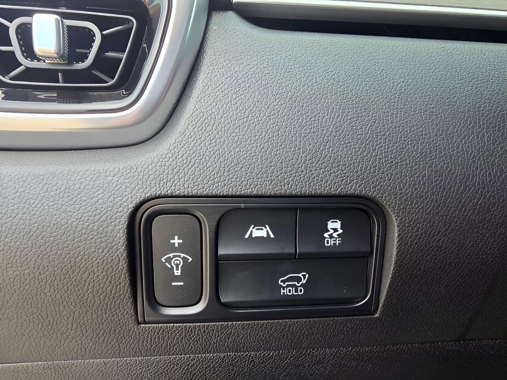 Used 2023 Kia Sorento SX Prestige image 19