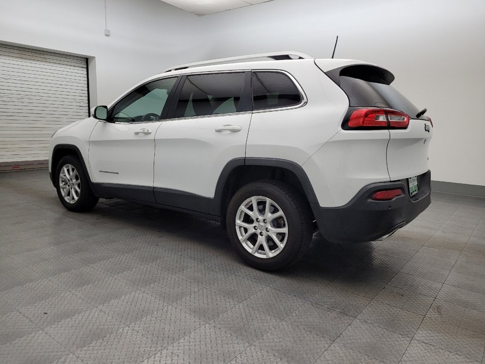 Used 2017 Jeep Cherokee Latitude w/ Comfort/Convenience Group image 3