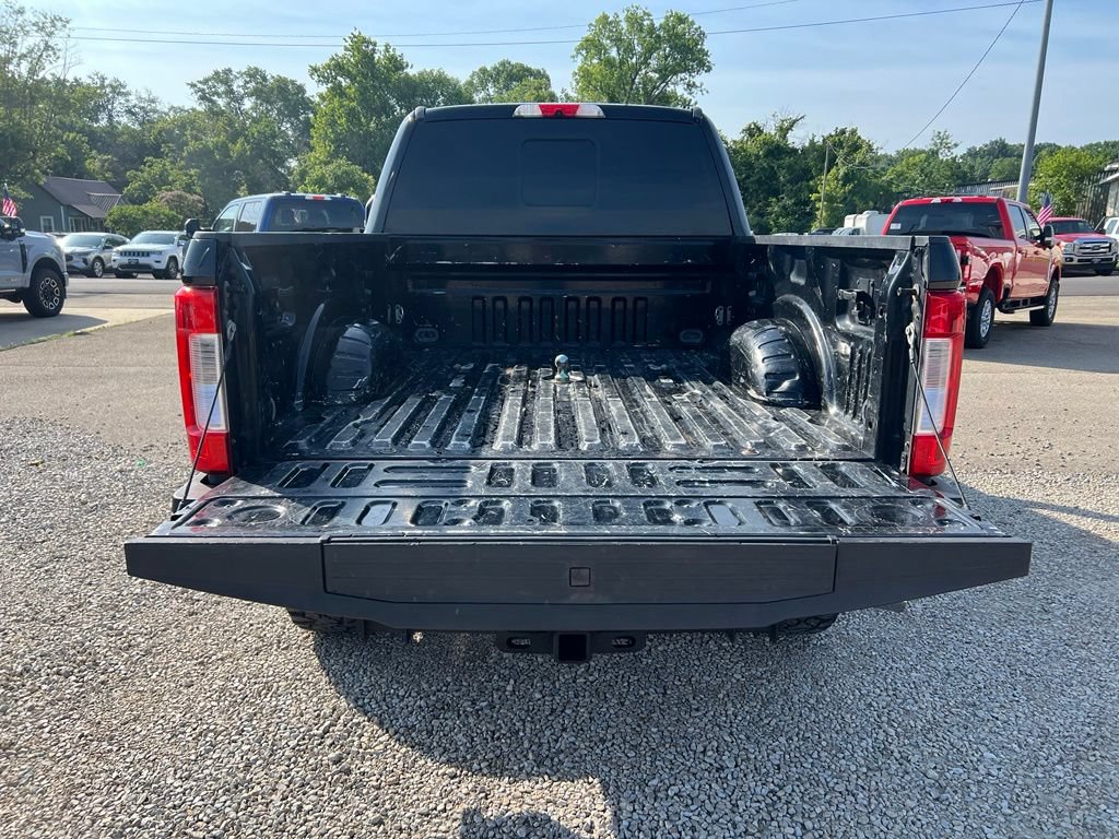 Used 2017 Ford F250 Lariat w/ Lariat Ultimate Package AWD/4WD image 19