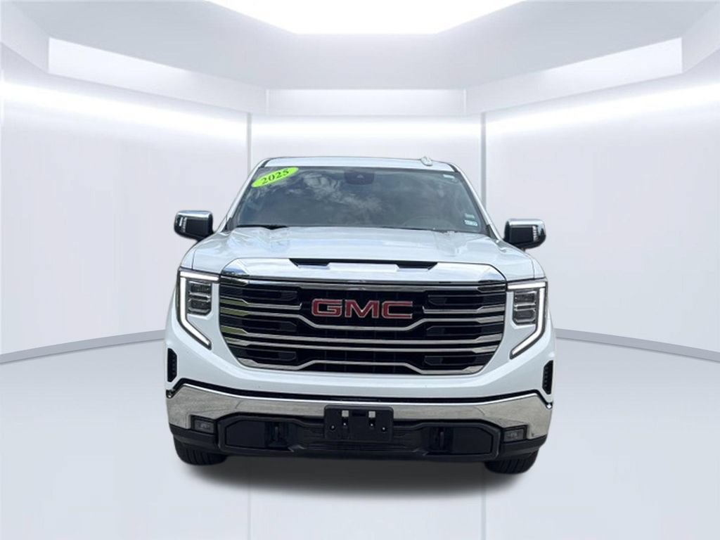 Used 2025 GMC Sierra 1500 SLT RWD image 2