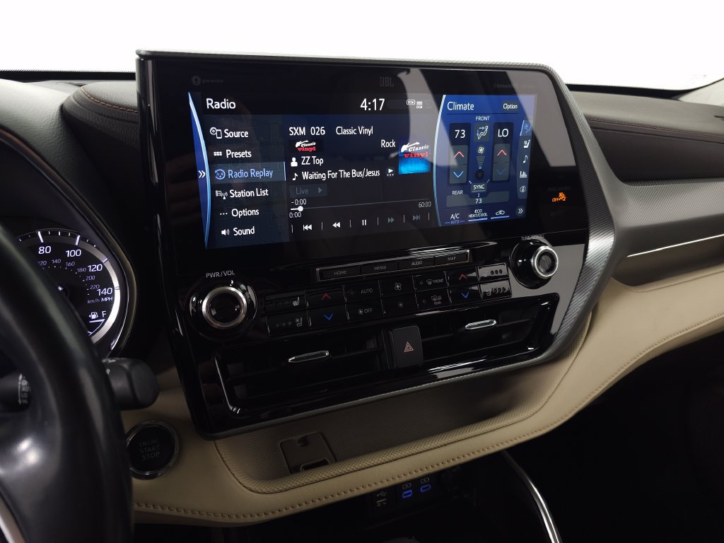 Used 2022 Toyota Highlander Platinum FWD image 26