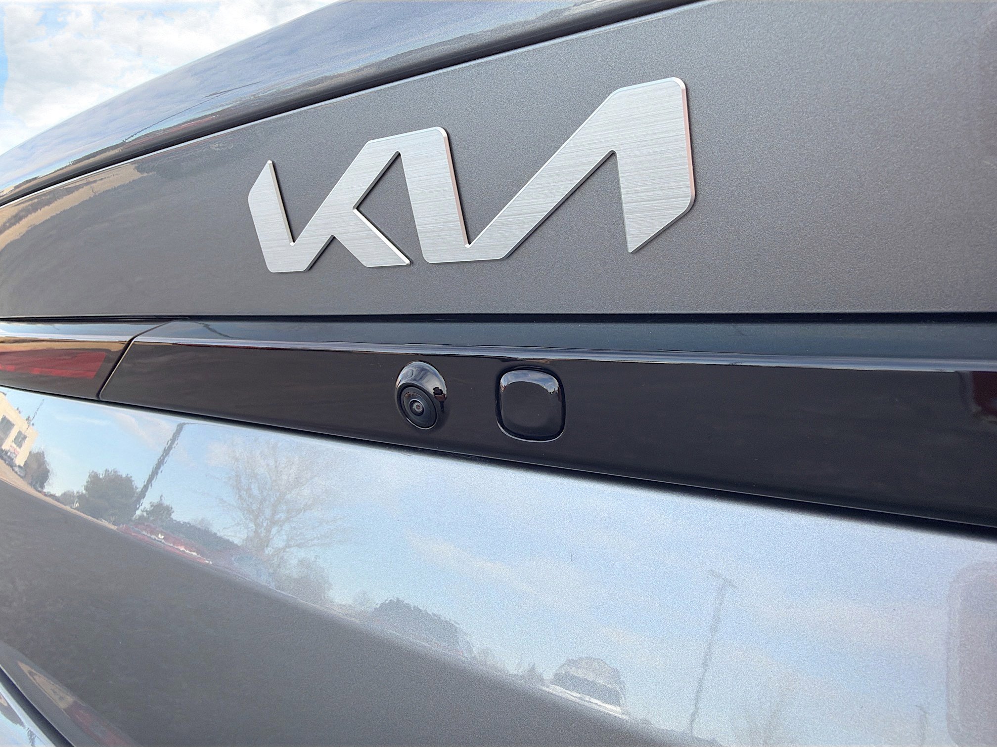 Used 2025 Kia K4 GT-Line w/ GT-Line Sunroof Package image 17