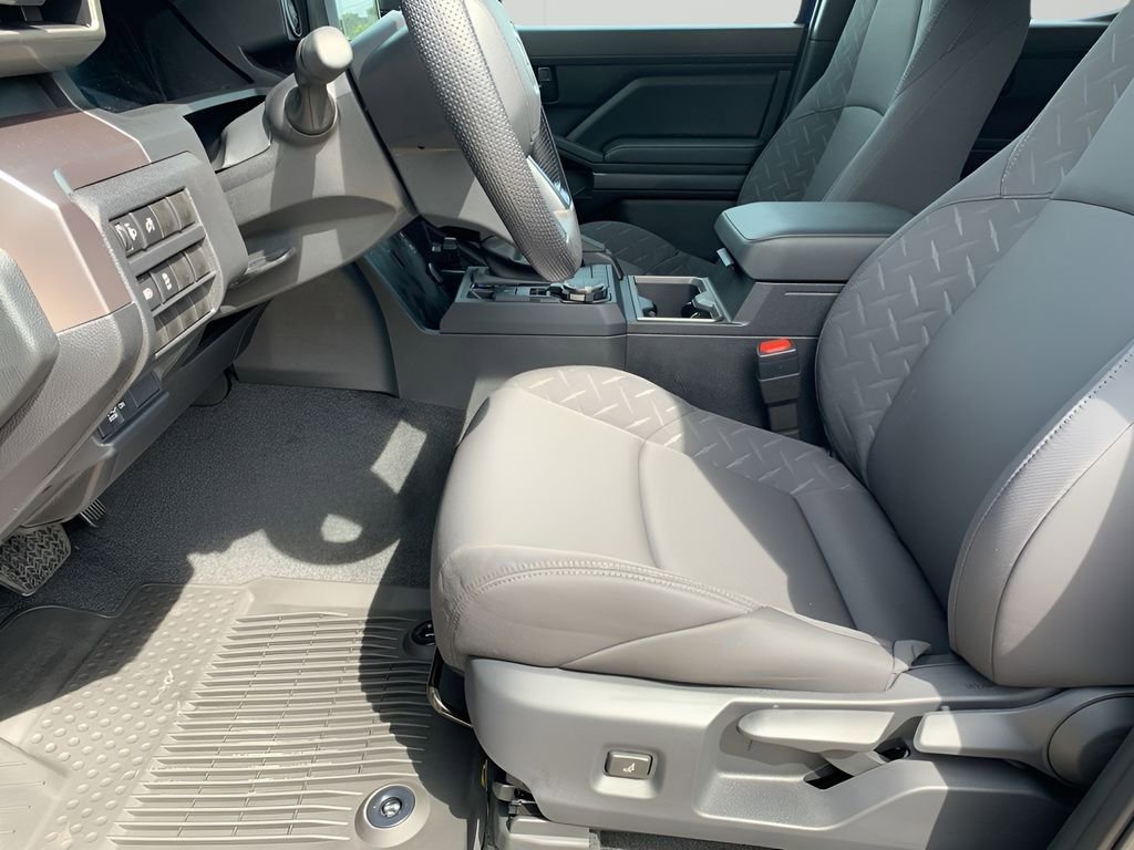 Used 2025 Toyota Tacoma SR5 image 45