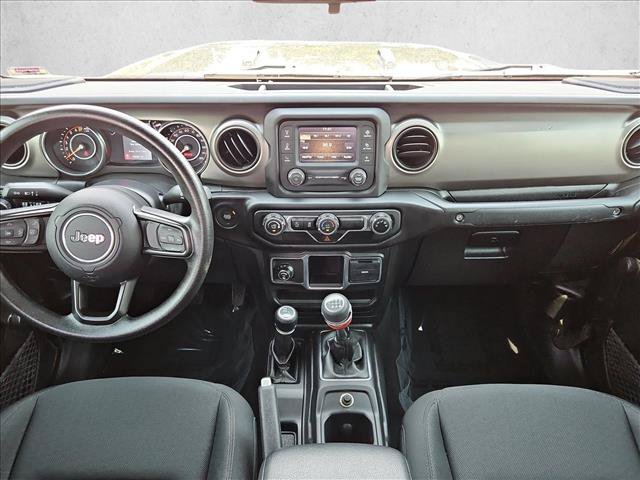 Used 2020 Jeep Gladiator Sport AWD/4WD image 16