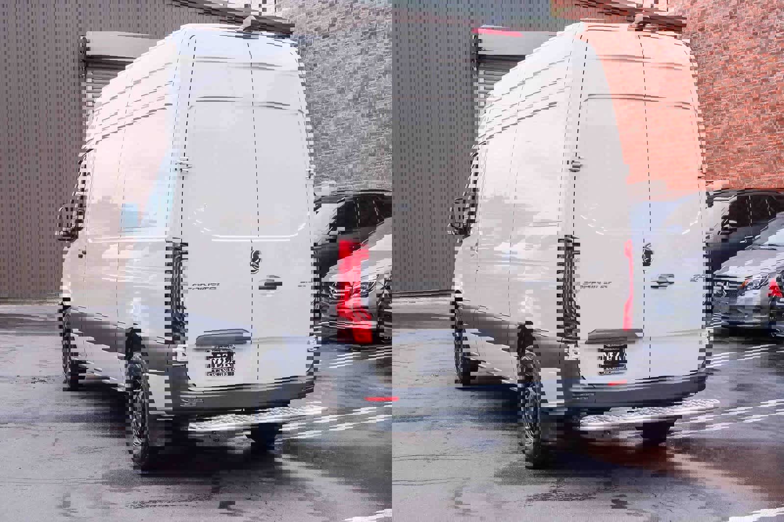 Used 2024 Mercedes-Benz Sprinter 2500 image 6