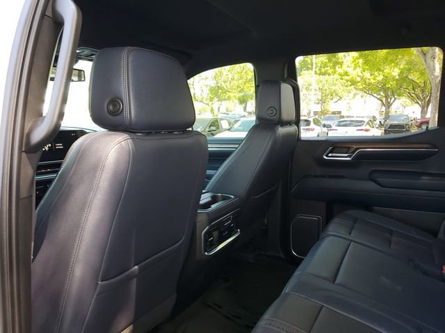 Used 2023 Chevrolet Silverado 1500 High Country w/ Z71 Off-Road Package image 10