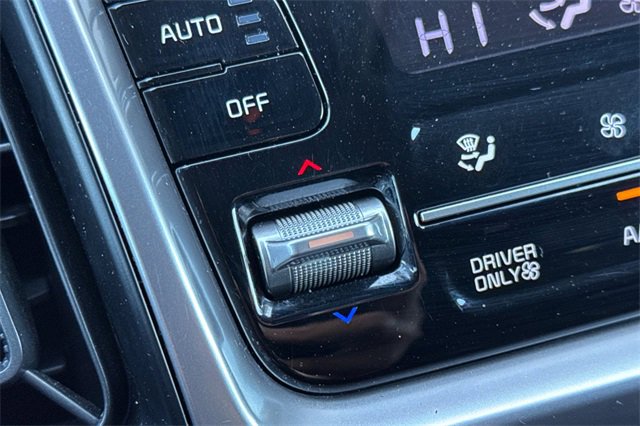 Used 2022 Kia Sorento S image 30