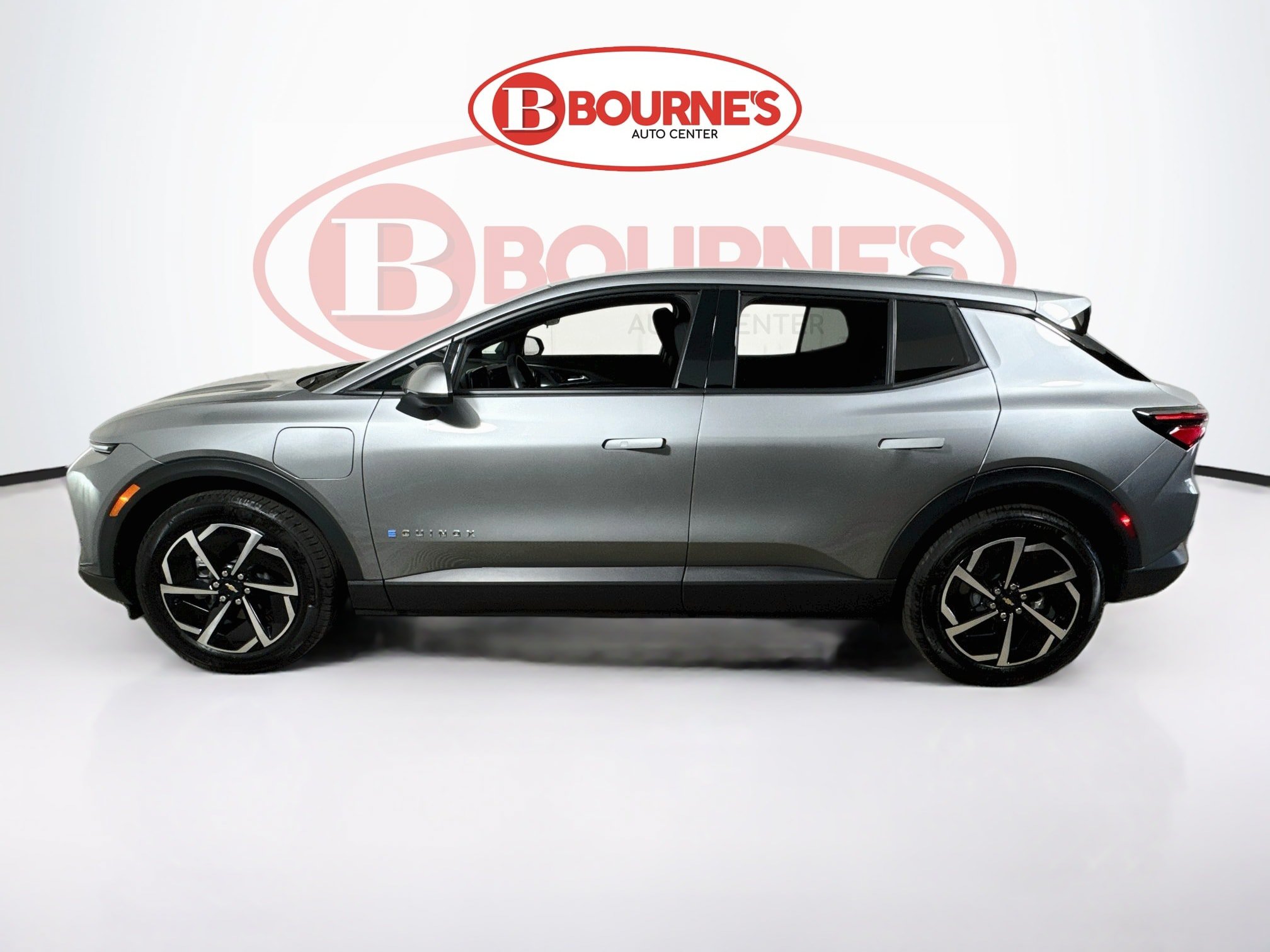 Used 2026 Chevrolet Equinox EV LT FWD image 5