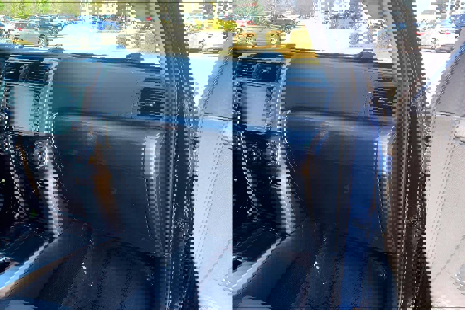 Used 2021 Toyota 4Runner SR5 Premium w/ Moonroof Package RWD image 19