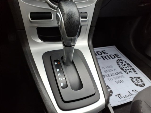Used 2015 Ford Fiesta SE image 21