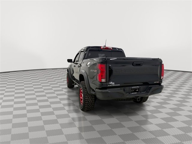 Used 2024 Chevrolet Colorado ZR2 w/ ZR2 Convenience Package III image 8