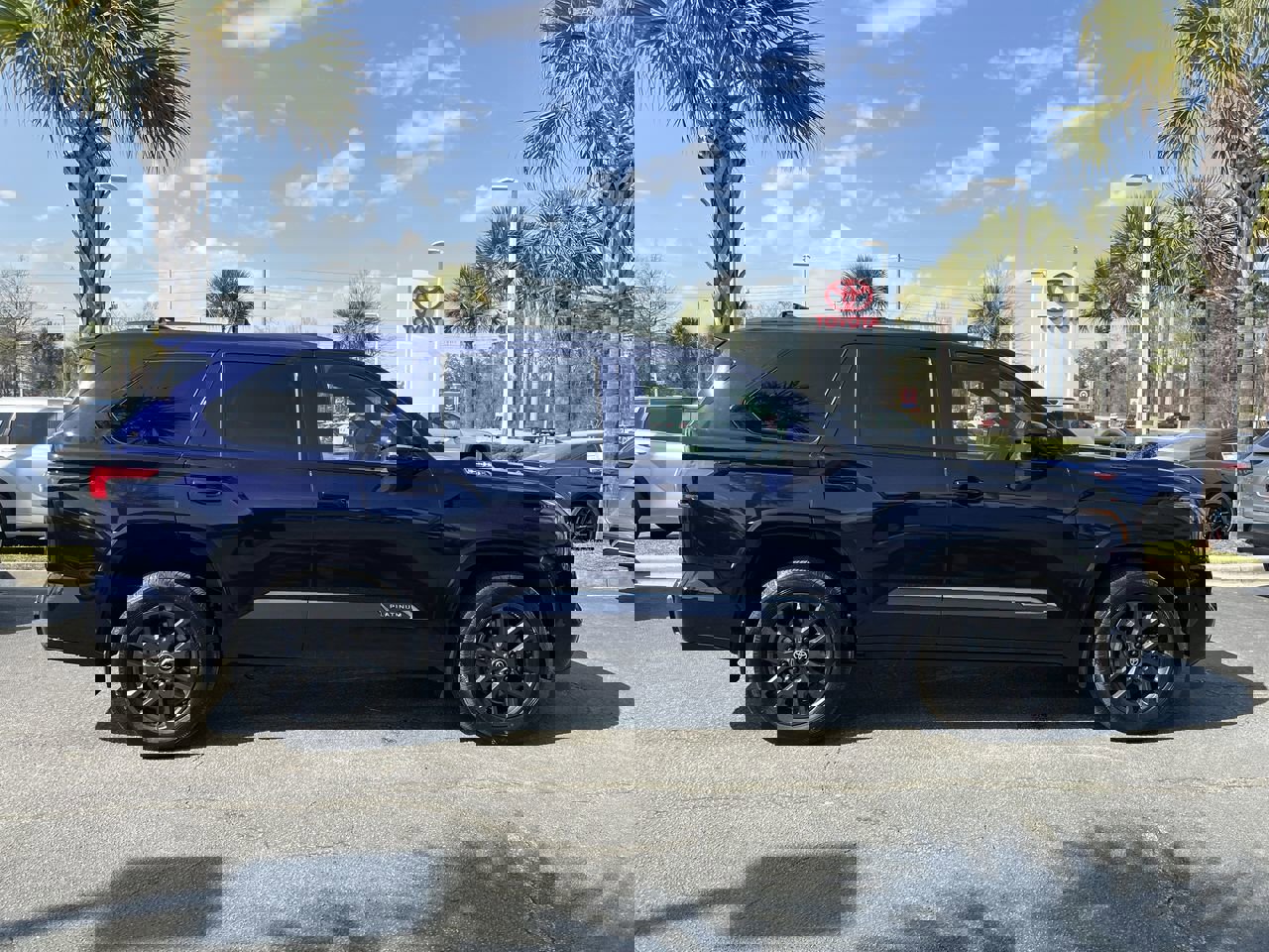 Used 2026 Toyota Sequoia Platinum image 11