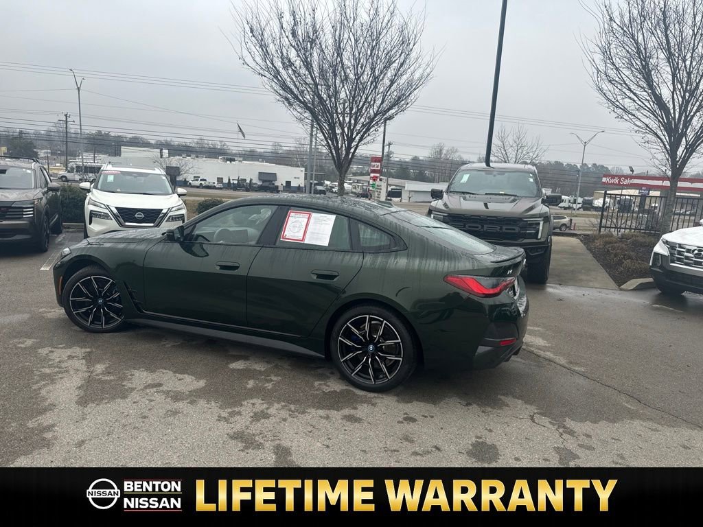 Used 2023 BMW i4 eDrive40 w/ M Sport Package image 7