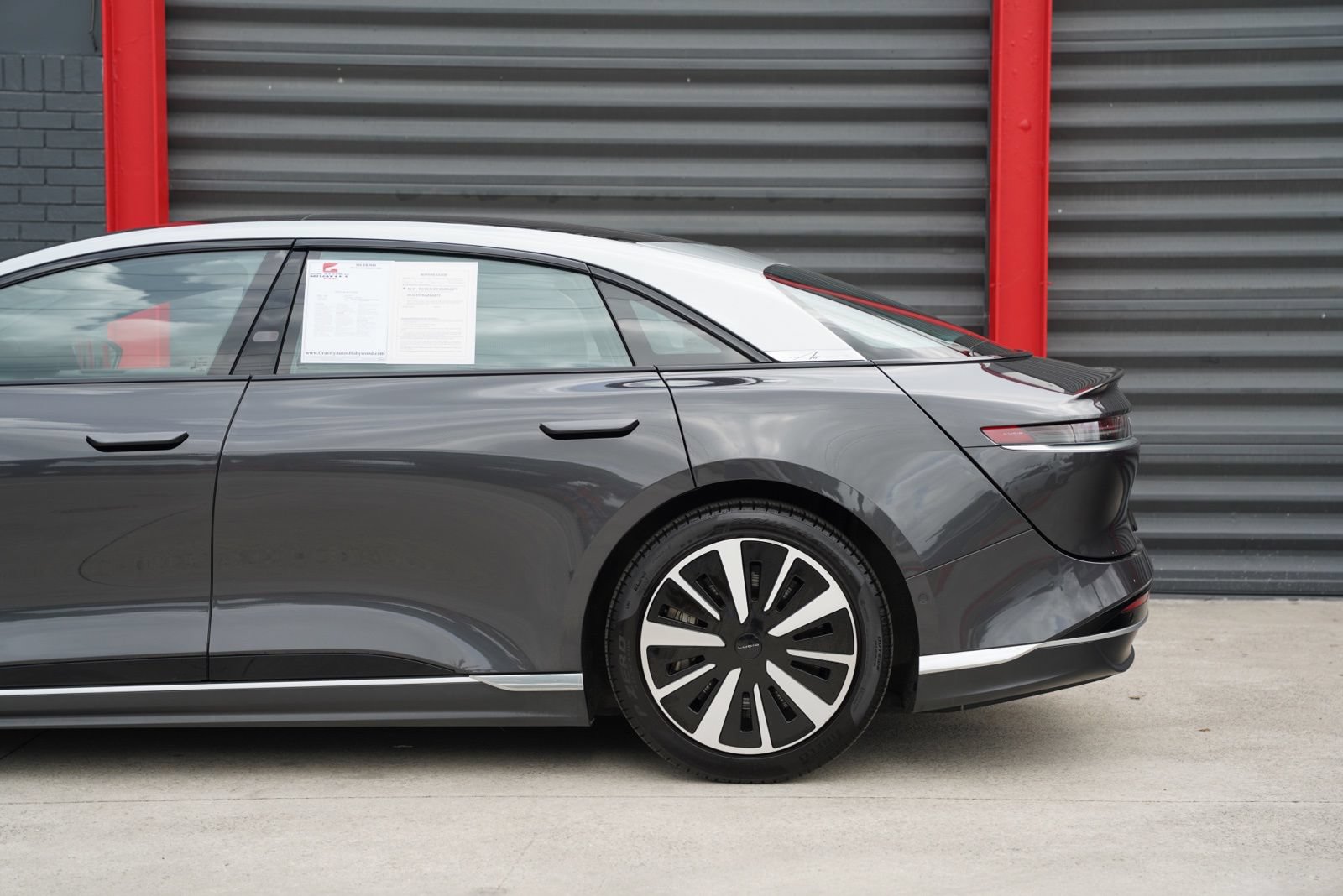 Used 2023 Lucid Air Touring AWD/4WD image 8