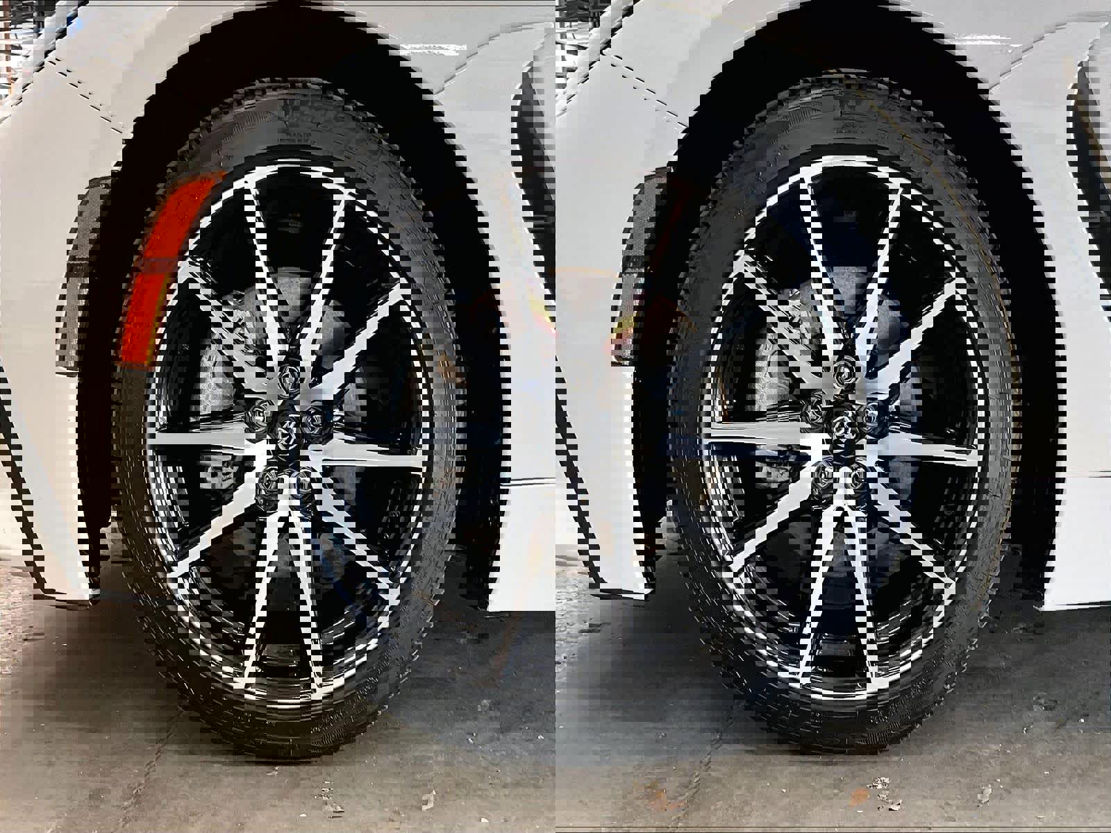 Used 2022 Toyota GR86 w/ ALL Weather Mat Package (TMS) image 9